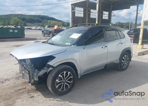 2023 Toyota Corolla Cross Hybrid Se z USA, uszkodzony, nr VIN 7MUFBABG1PV011445